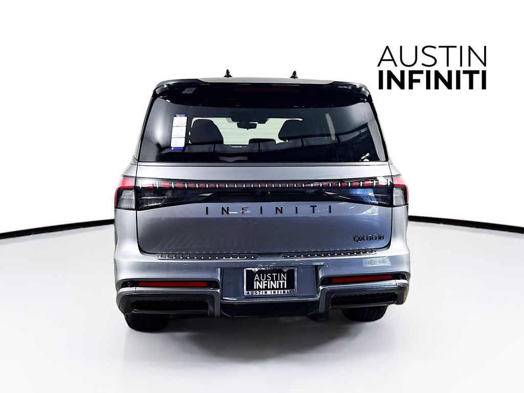 2026 Infiniti QX80 photo 3