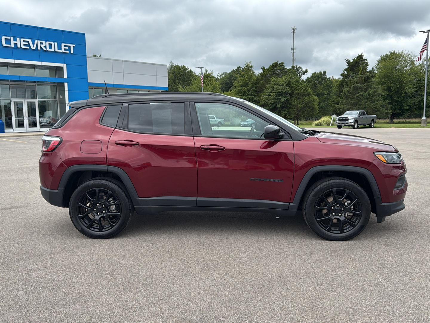 2022 Jeep Compass Altitude photo 3