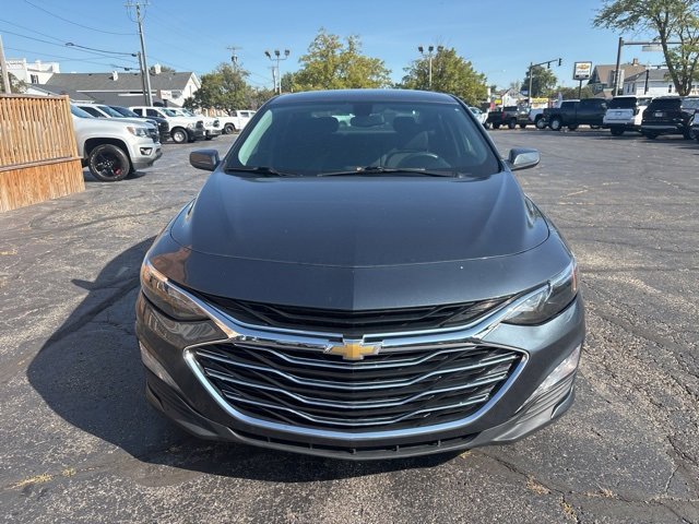 2019 Chevrolet Malibu 1LT photo 2