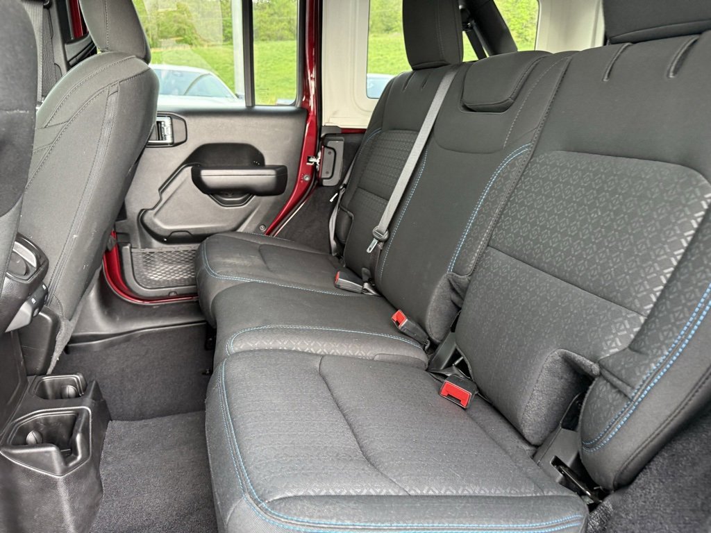 2021 Jeep Wrangler Unlimited Islander photo 13