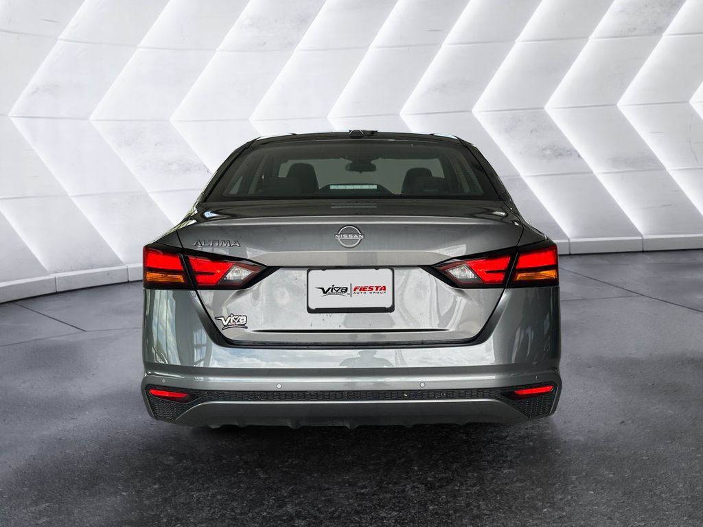 2025 Nissan Altima 2.5 S photo 5