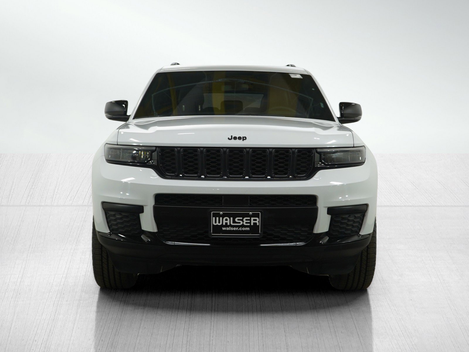 2023 Jeep Grand Cherokee Altitude photo 8