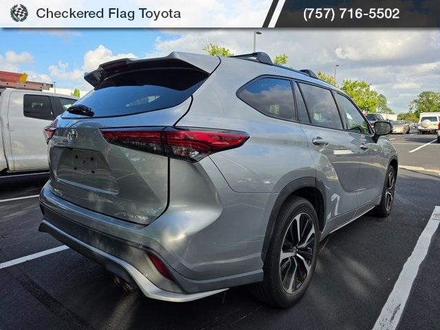 2021 Toyota Highlander XSE photo 6