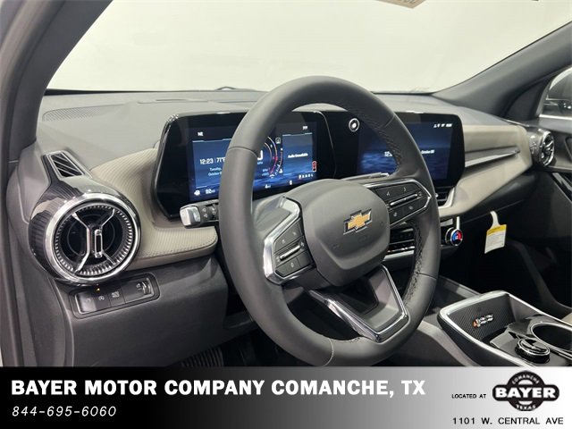 2026 Chevrolet Equinox LT photo 4