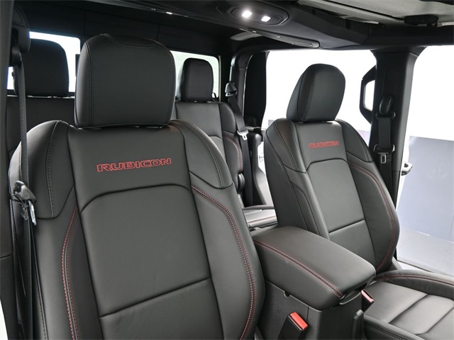 2025 Jeep Gladiator Rubicon photo 25