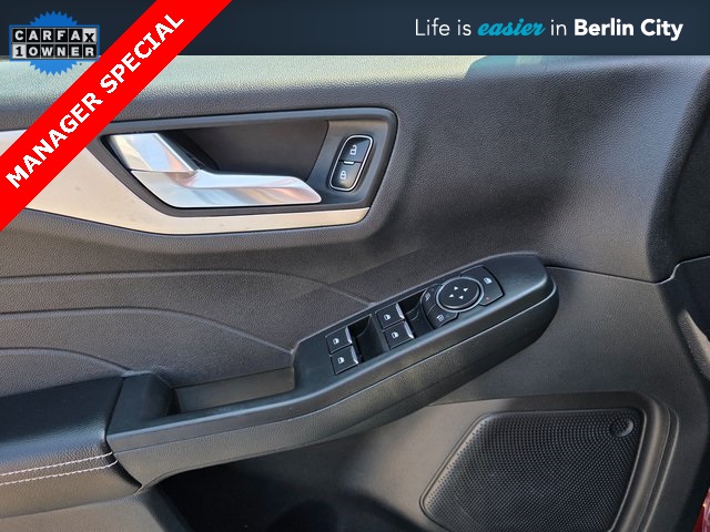 2021 Ford Escape SE photo 19