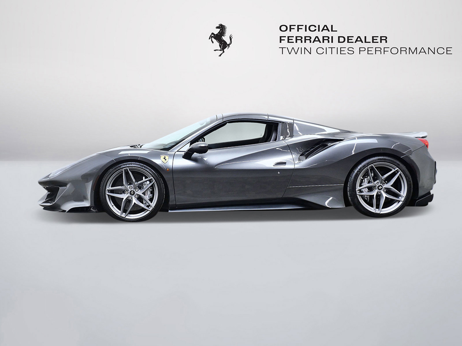 2020 Ferrari 488 Pista Spider photo 2