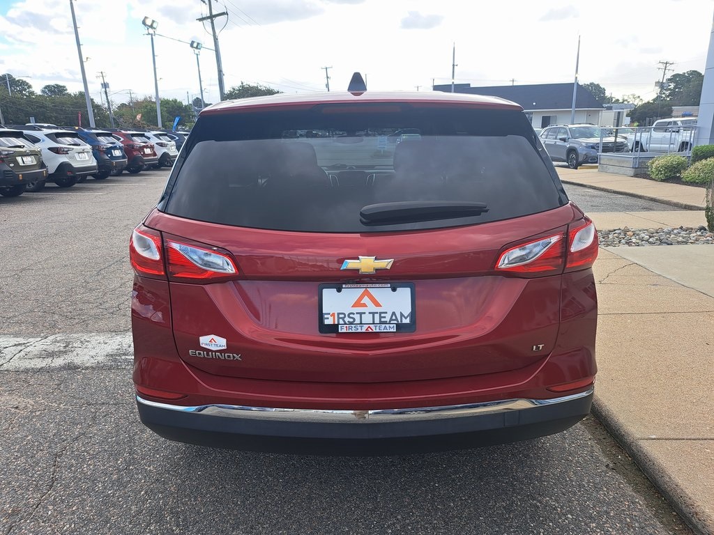 2018 Chevrolet Equinox LT photo 5