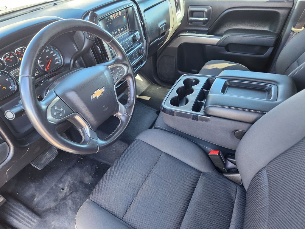 2016 Chevrolet Silverado 3500HD LT photo 14
