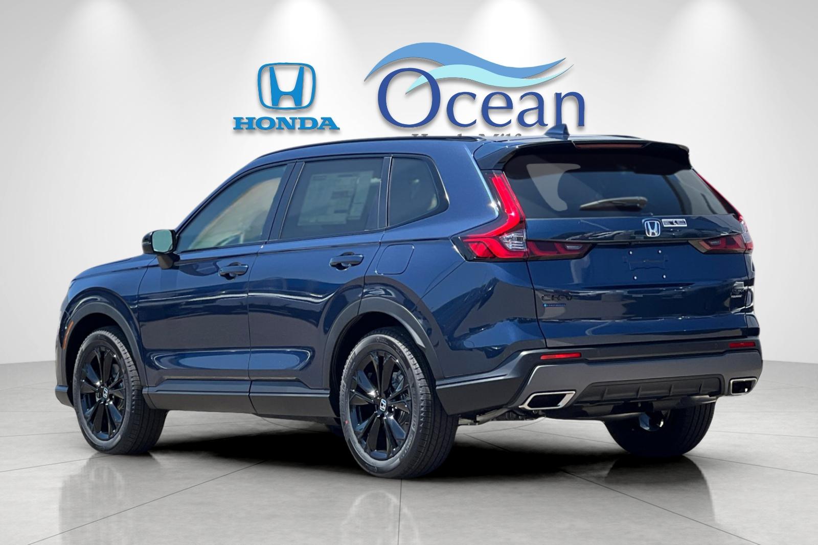 2026 Honda CR-V Sport Touring Hybrid photo 3