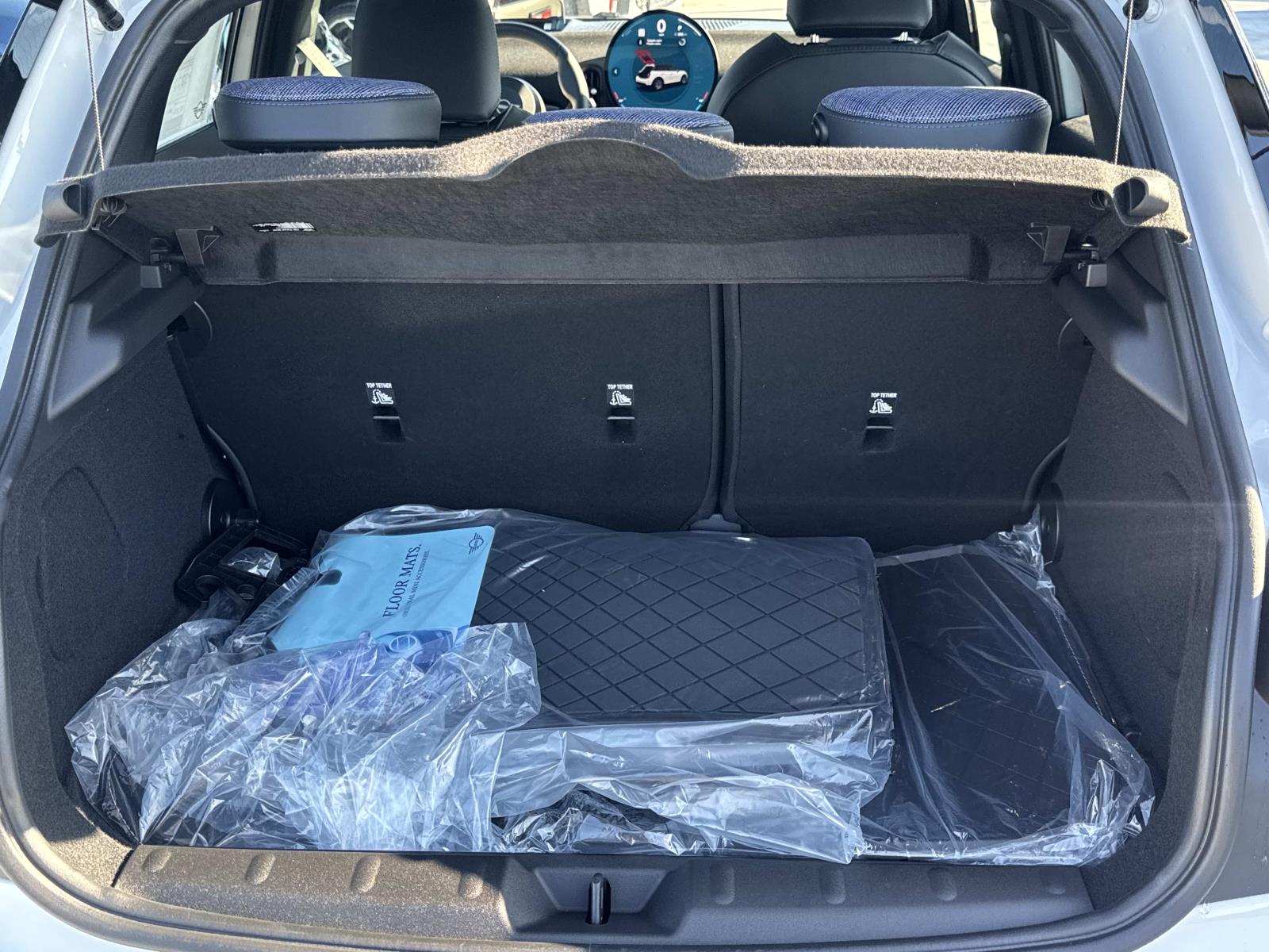 2026 Mini Cooper 4 Door Hardtop Signature photo 4