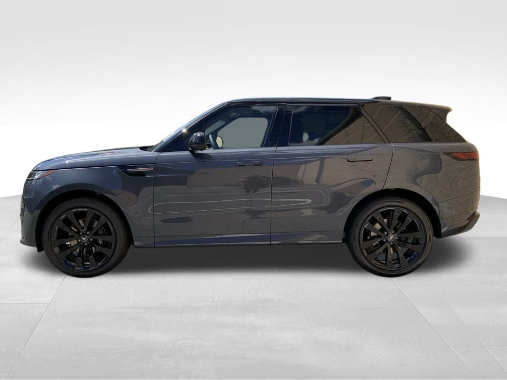 2025 Land Rover Range Rover Sport SE photo 2