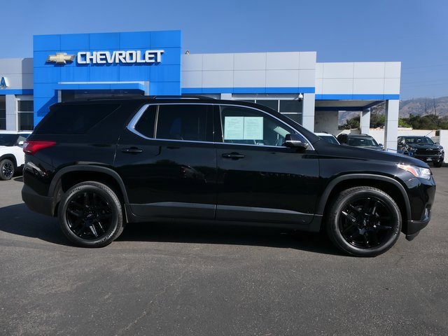 2021 Chevrolet Traverse Cloth photo 2