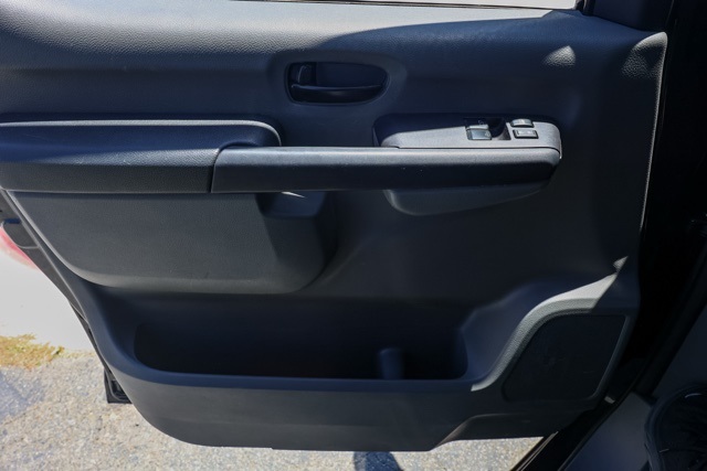 2016 Nissan NV3500 photo 18