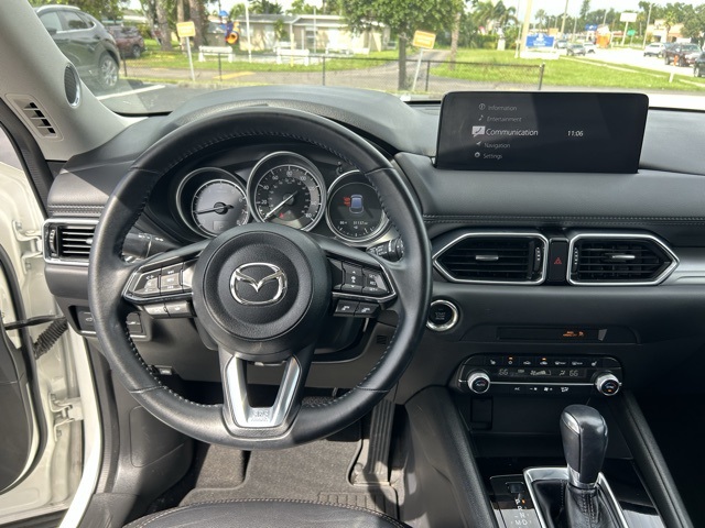 2021 Mazda CX-5 Touring photo 18