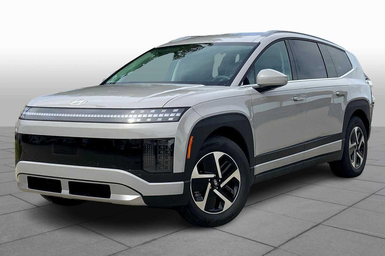 2026 Hyundai IONIQ 9 S's photo