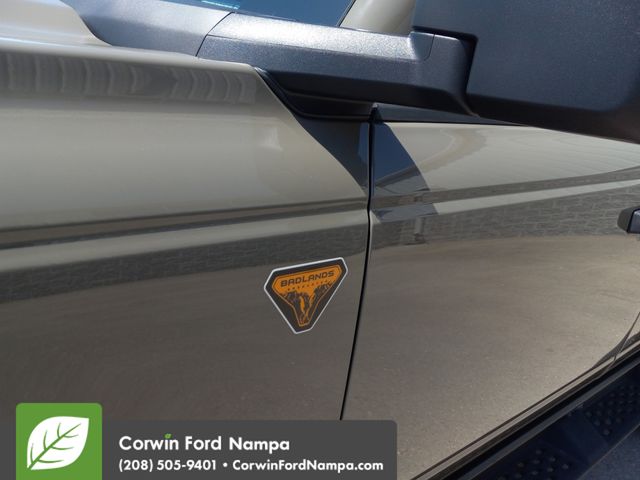 New 2025 Marsh Gray Ford Badlands image 9