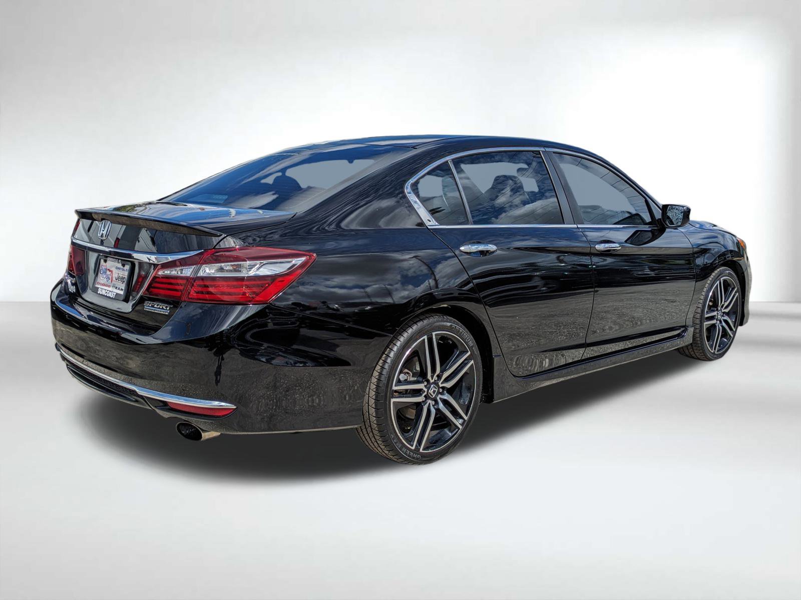 2017 Honda Accord Sport photo 4