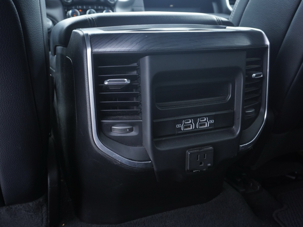 2024 Ram 1500 Laramie photo 23