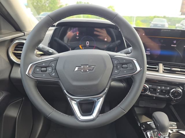 2025 Chevrolet Trax ACTIV photo 13
