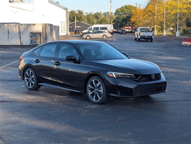 2026 Honda Civic Hybrid Sport Touring photo 4