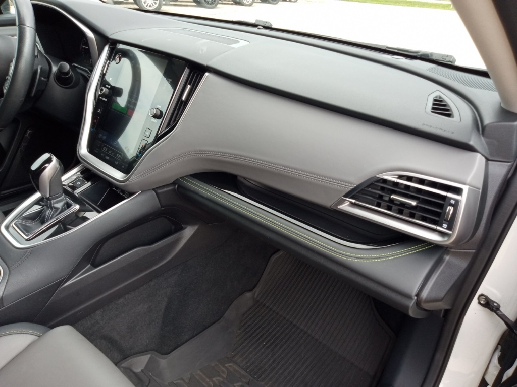 2023 Subaru Outback Onyx Edition photo 22