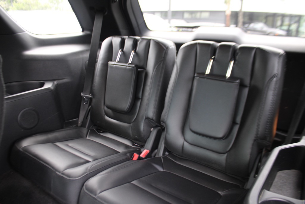 2017 Ford Explorer XLT photo 26