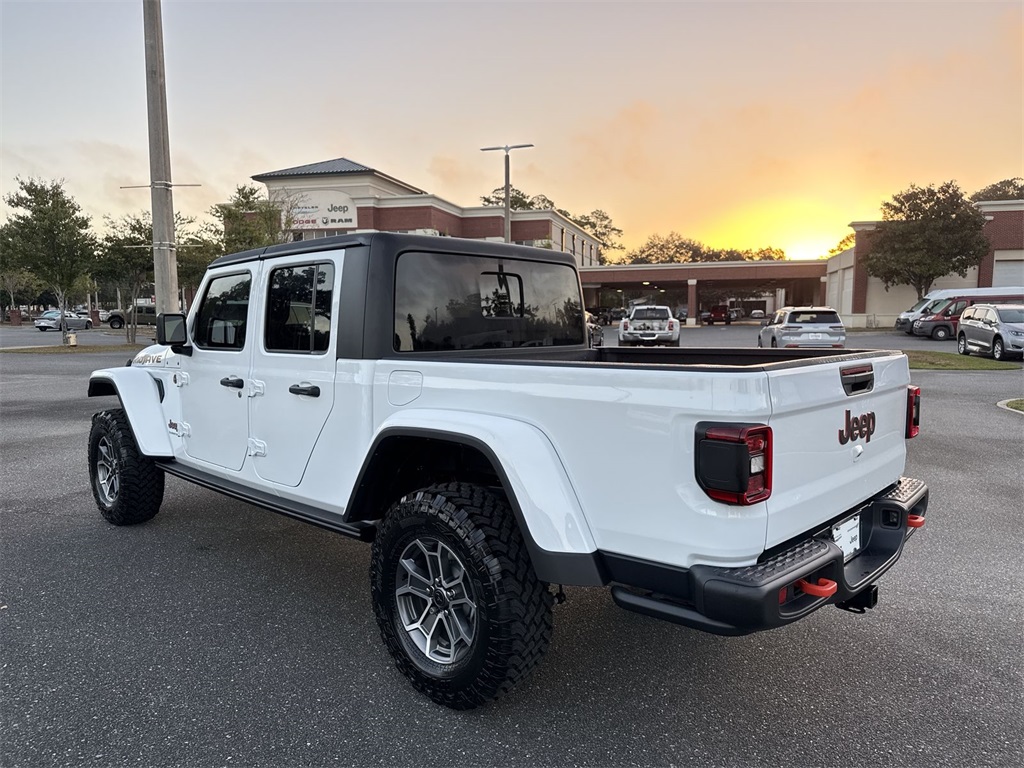 2025 Jeep Gladiator Mojave photo 4