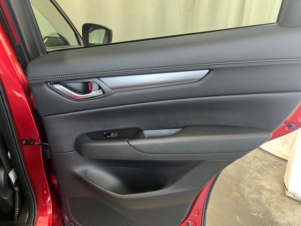 2024 Mazda CX-5 2.5 Select photo 26