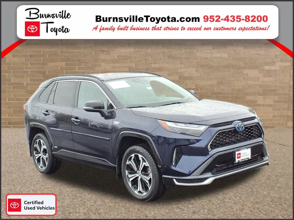 2022 Toyota RAV4 XSE's photo