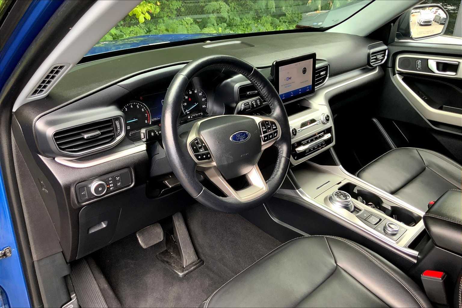 2021 Ford Explorer XLT photo 15