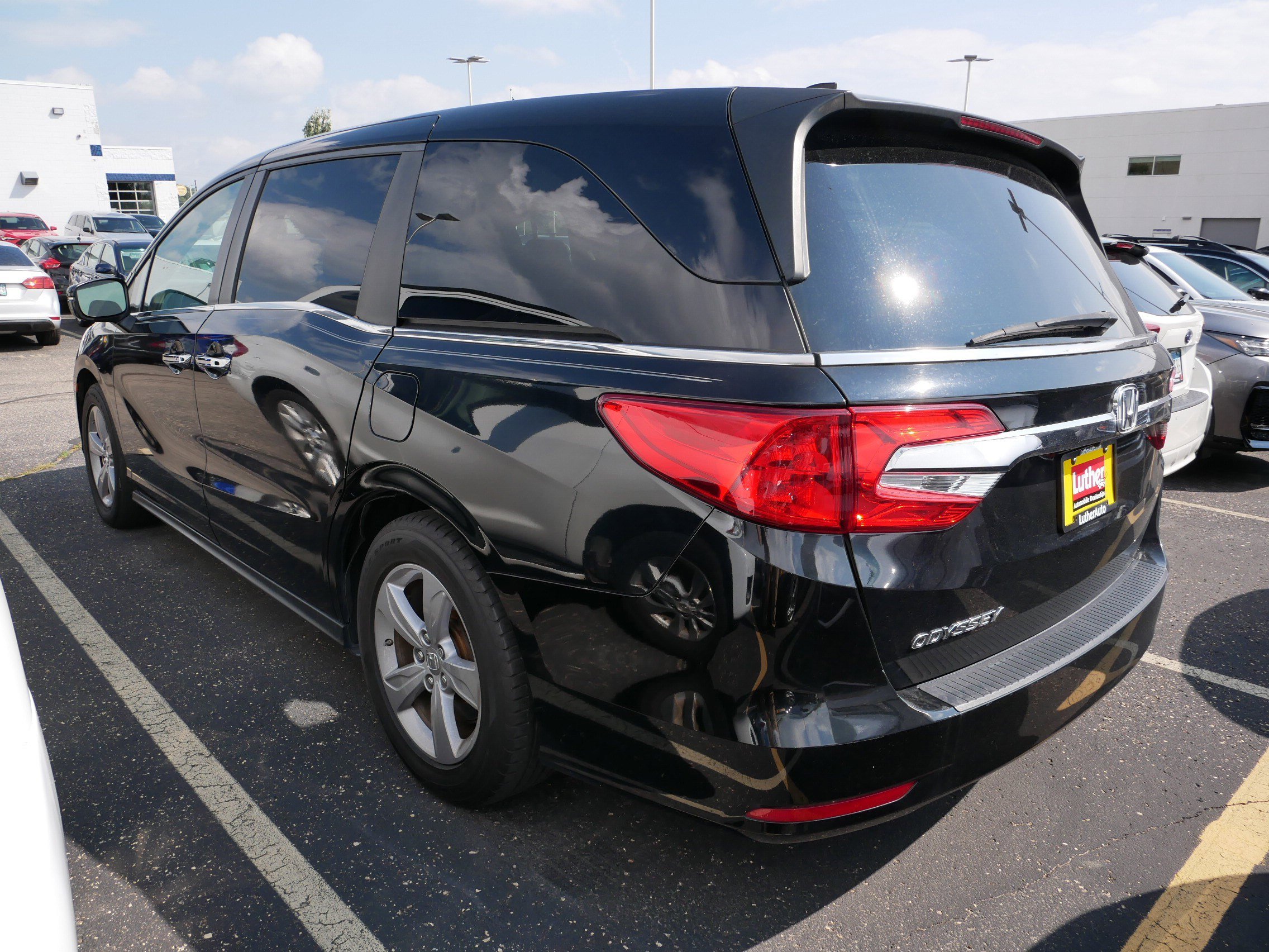 2020 Honda Odyssey EX-L photo 3
