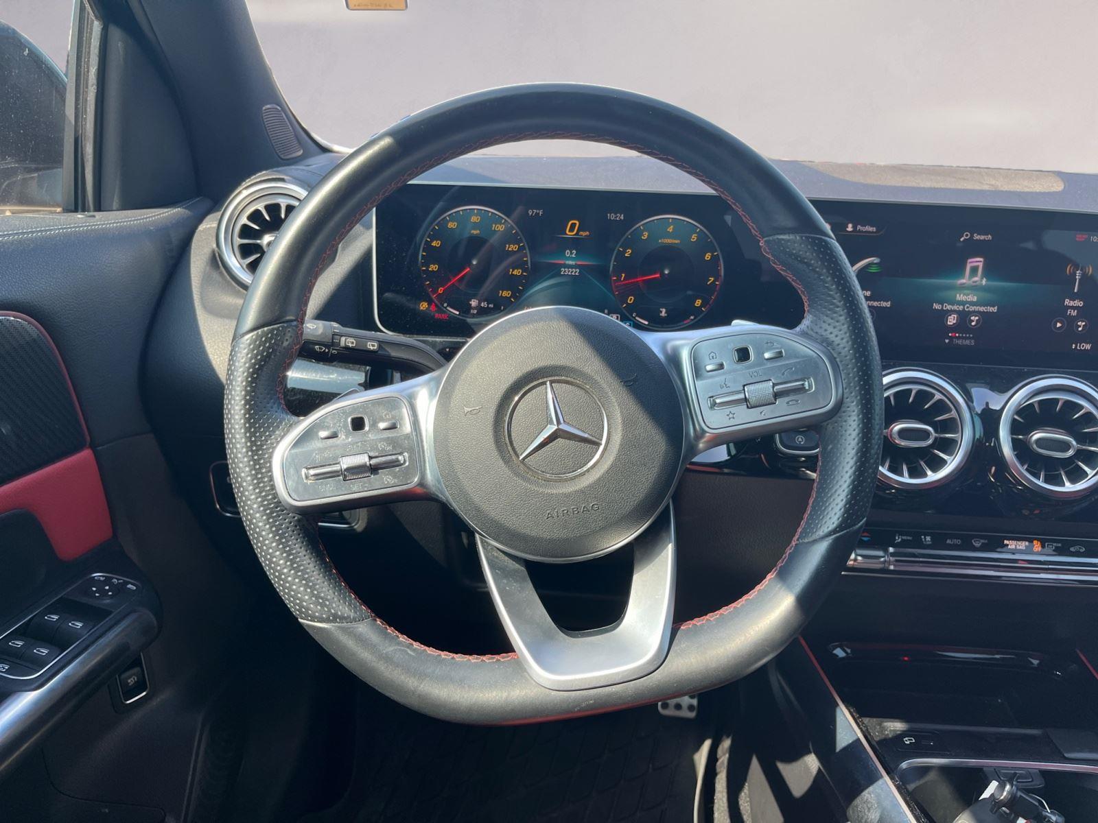 2021 Mercedes Benz GLA 250 photo 12