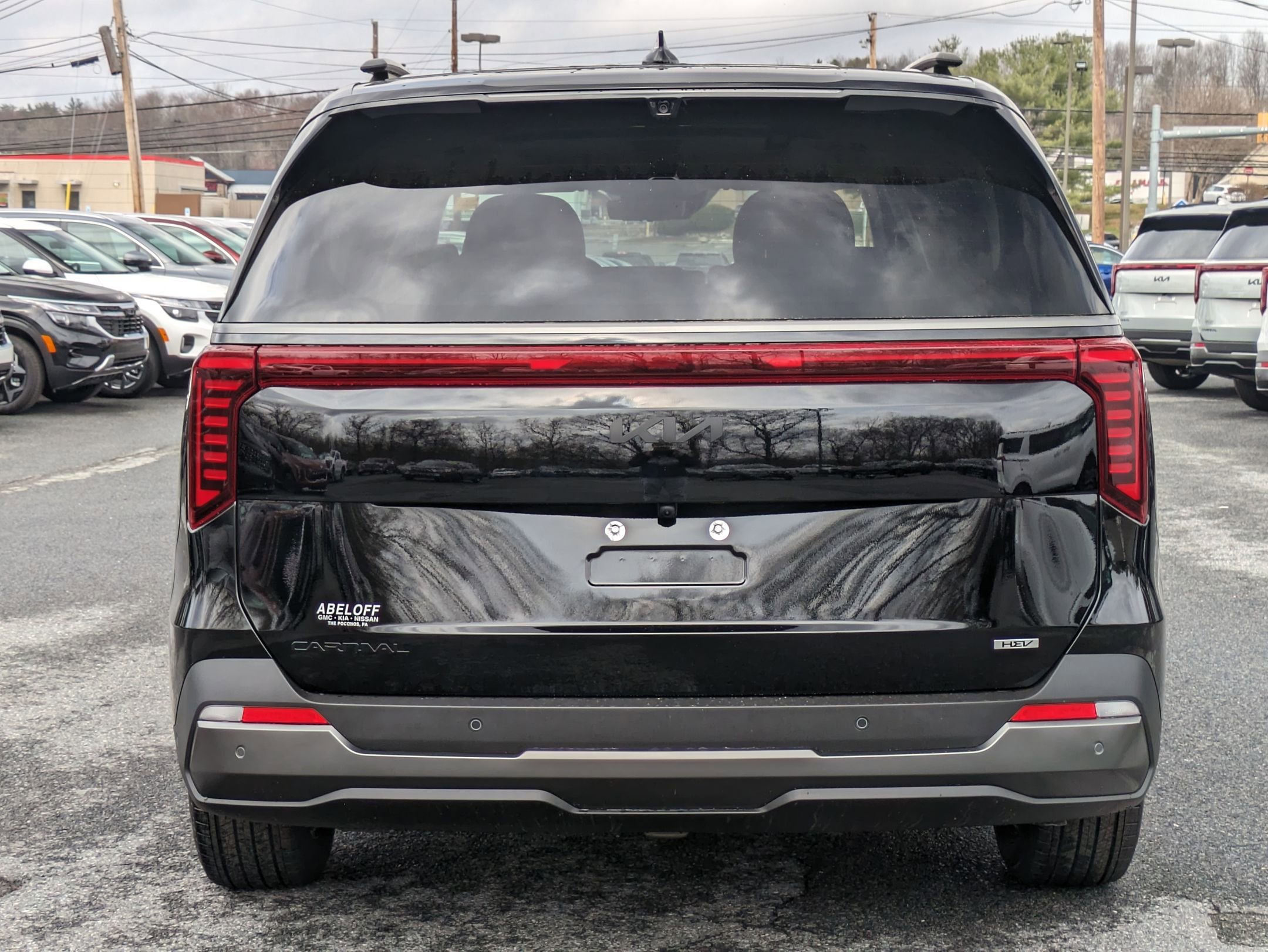 2025 Kia Carnival SX Prestige photo 3