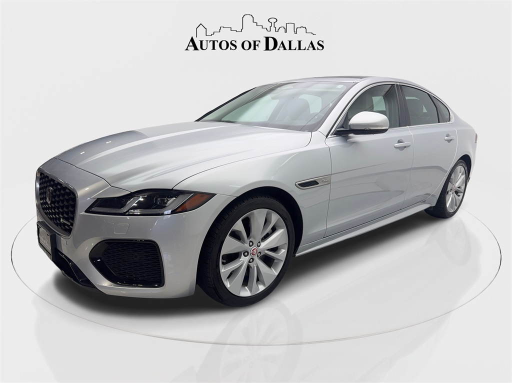2022 Jaguar XF R-Dynamic SE photo 2