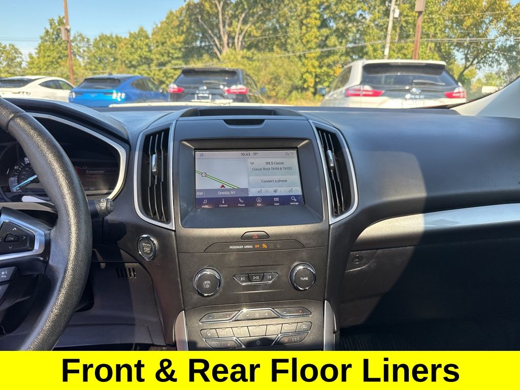 2020 Ford Edge SEL photo 22