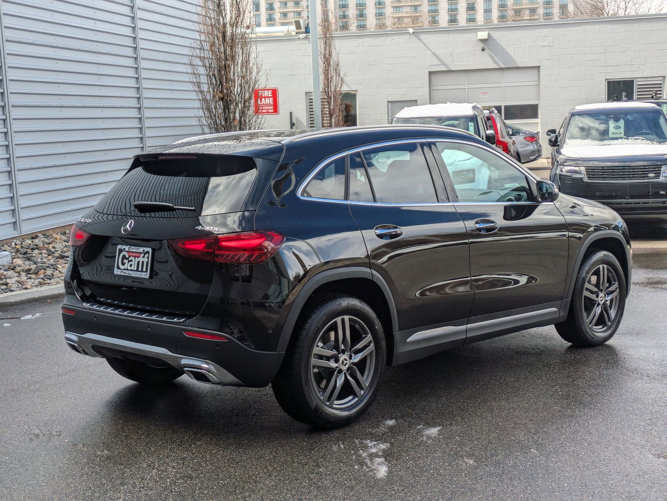 2025 Mercedes Benz GLA 250 4MATIC photo 3