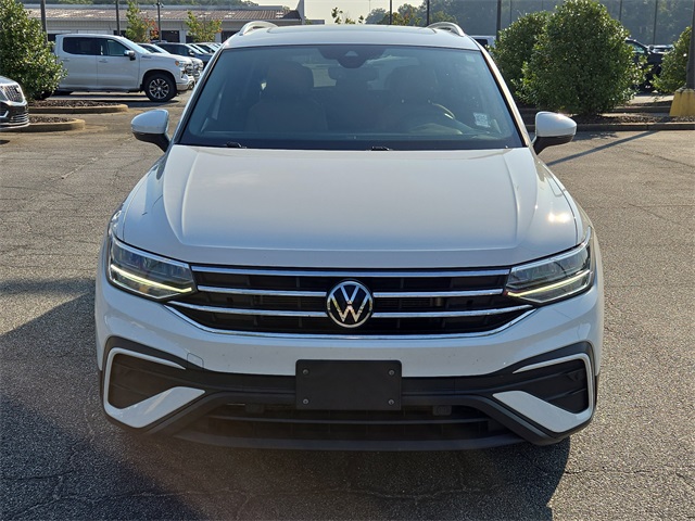 2022 Volkswagen Tiguan SE Sport photo 3