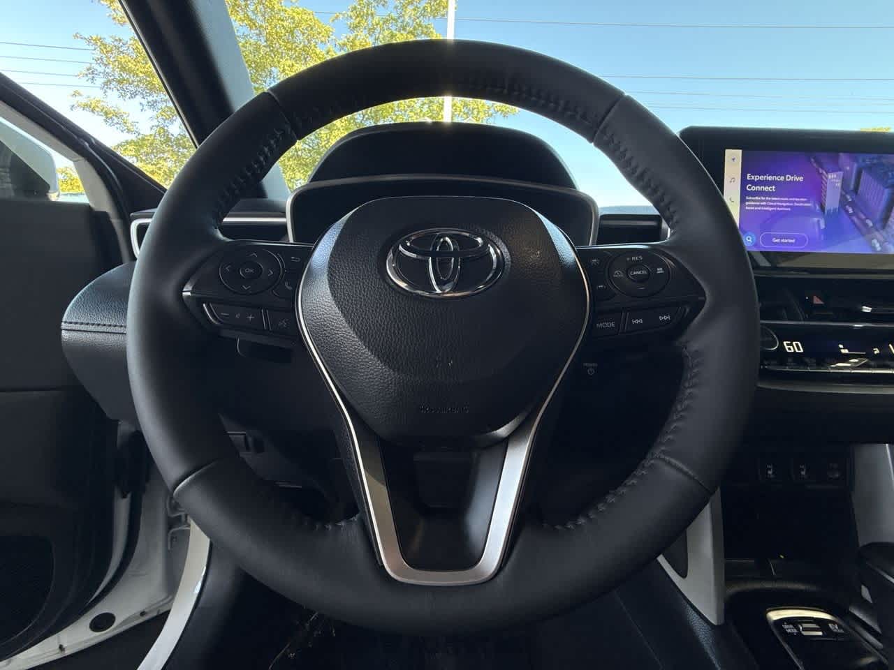 2024 Toyota Corolla Hybrid XSE photo 14