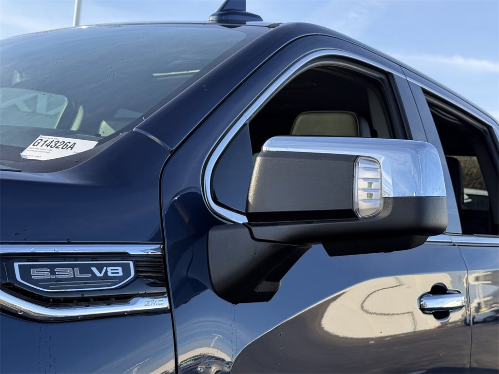 2023 GMC SIERRA - Image 11