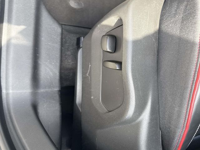 2023 Buick Envision Essence photo 20