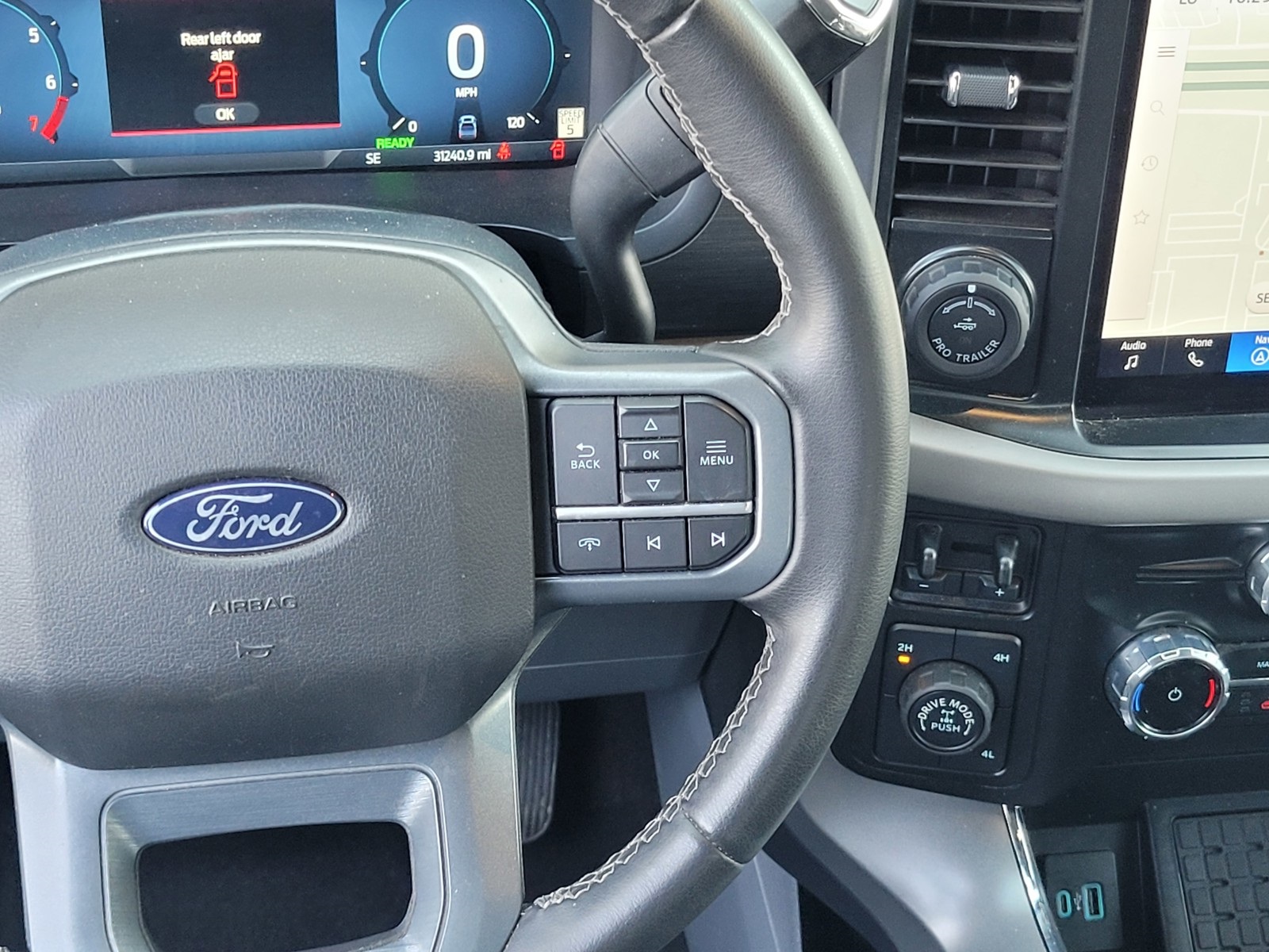 2024 Ford F-150 XLT photo 12