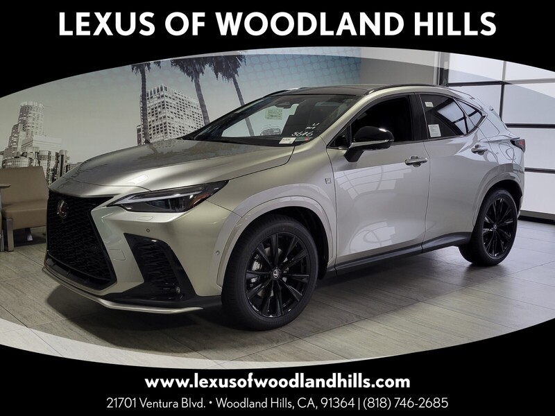 2026 Lexus NX PHEV 450h+'s photo