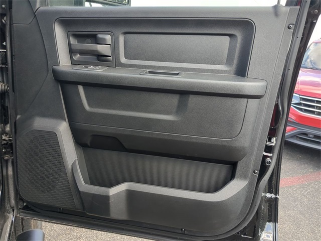2025 Ram 2500 Tradesman photo 29