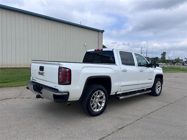 2018 Gmc Sierra 1500 SLT photo 3