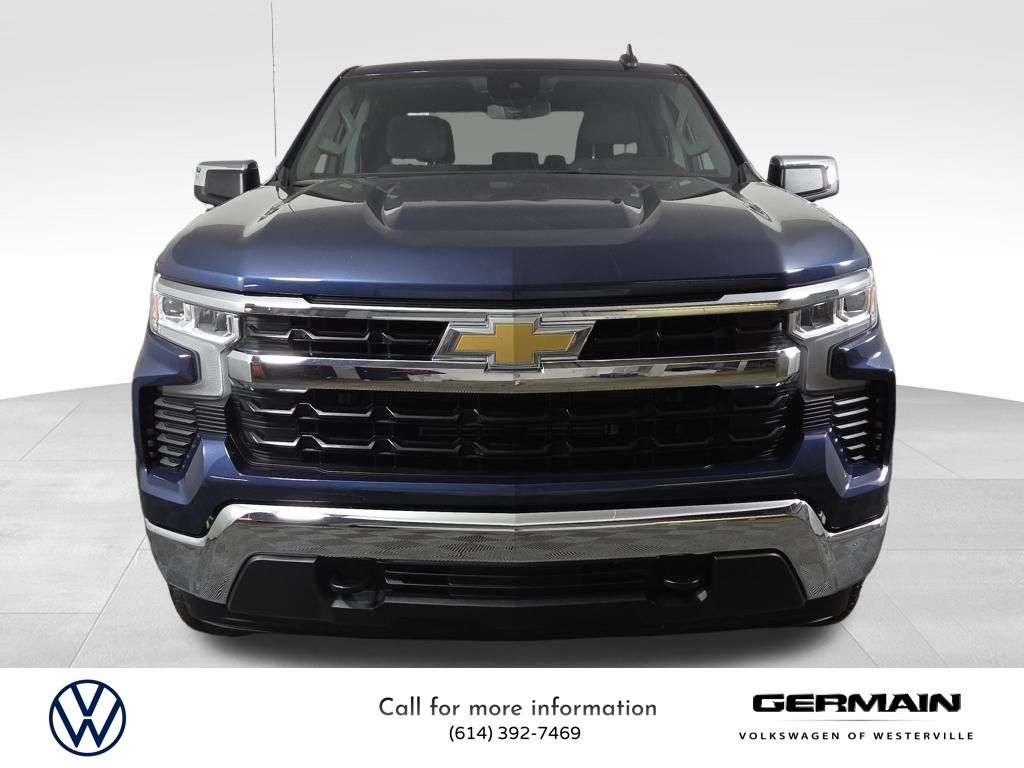 2022 Chevrolet Silverado 1500 LT photo 2