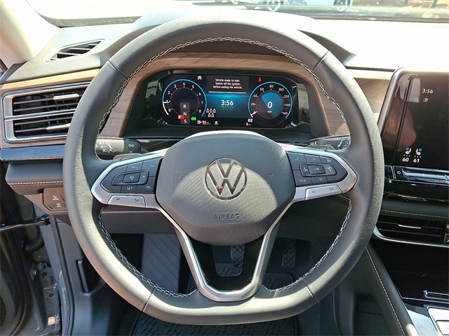 2025 Volkswagen Atlas SE Technology photo 16