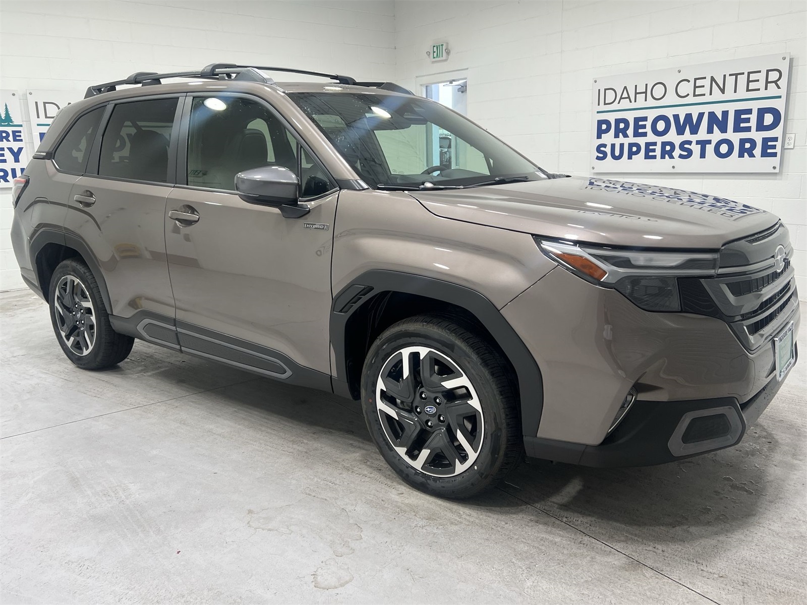 2025 Subaru Forester Limited photo 2