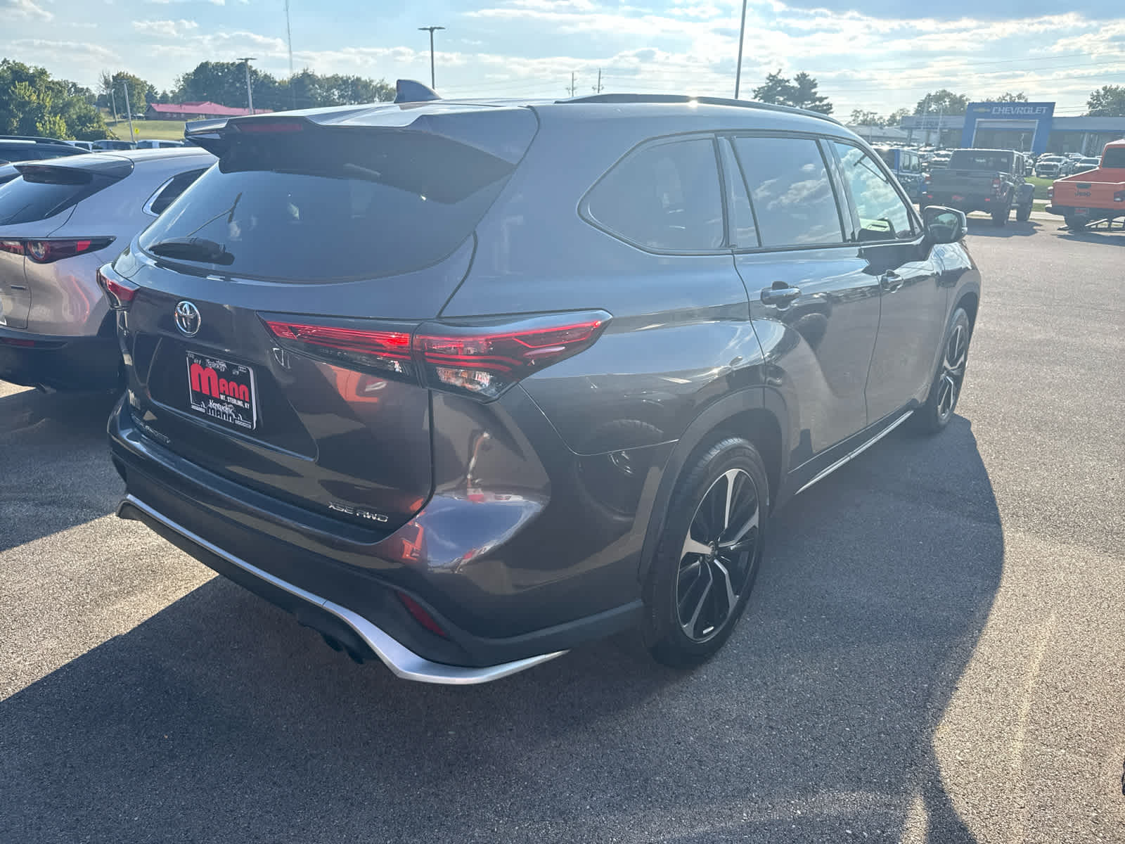 2022 Toyota Highlander XSE photo 4