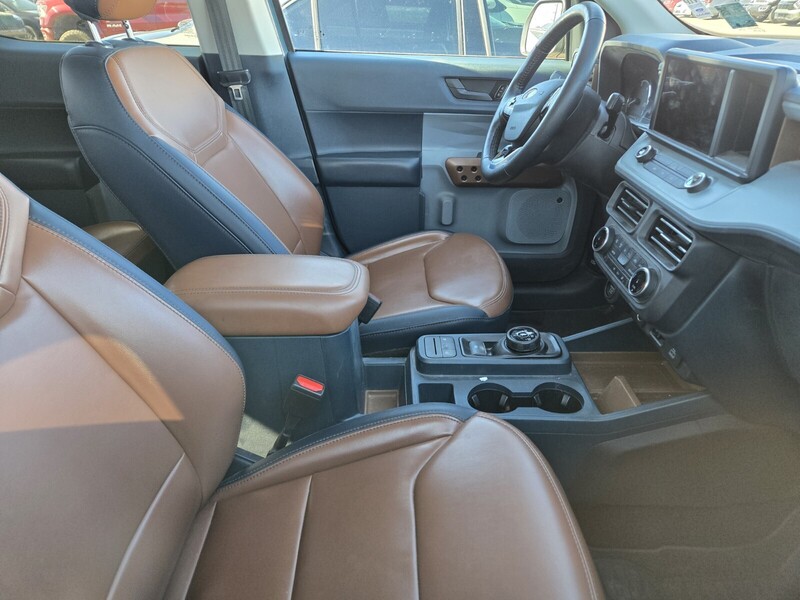 2022 Ford Maverick Lariat photo 3